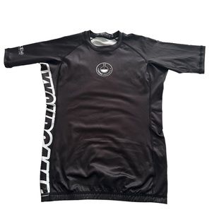 Uni-sex Brazilian jujitsu, short sleeve, rash guard, Meduim Choke Lab